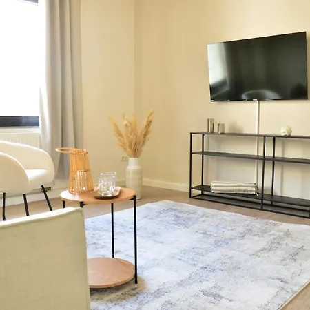 Appartement Milpau 2 - Modernes Und Zentrales Premium-apartment Fuer 4 Personen Mit Queensize-bett Und Einzelbetten - Netflix, Nespresso Und Smart-tv Bottrop