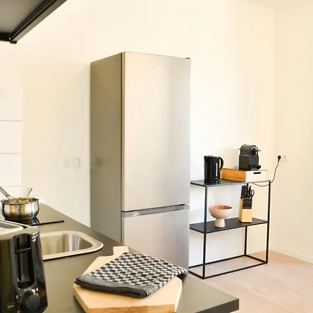 Appartement Milpau 2 - Modernes Und Zentrales Premium-apartment Fuer 4 Personen Mit Queensize-bett Und Einzelbetten - Netflix, Nespresso Und Smart-tv *