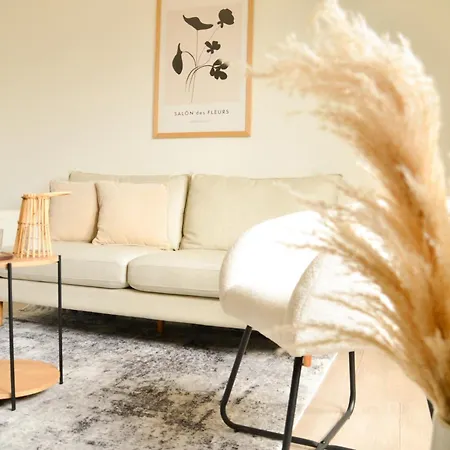 Milpau 2 - Modernes Und Zentrales Premium-apartment Fuer 4 Personen Mit Queensize-bett Und Einzelbetten - Netflix, Nespresso Und Smart-tv *
