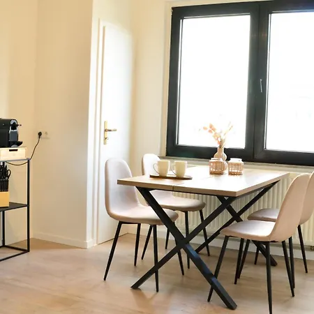 Milpau 2 - Modernes Und Zentrales Premium-apartment Fuer 4 Personen Mit Queensize-bett Und Einzelbetten - Netflix, Nespresso Und Smart-tv Appartement *